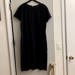 3 for $30 Brooks brothers slimming dark navy blue dress